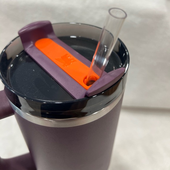 Stanley Quencher 40oz Plum - Picture 6 of 11